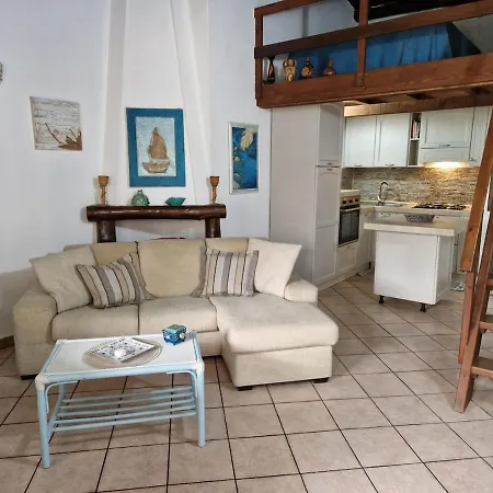 Apartment Affittasardegna - Casa Il Giardino Dell'erica Porto Istana